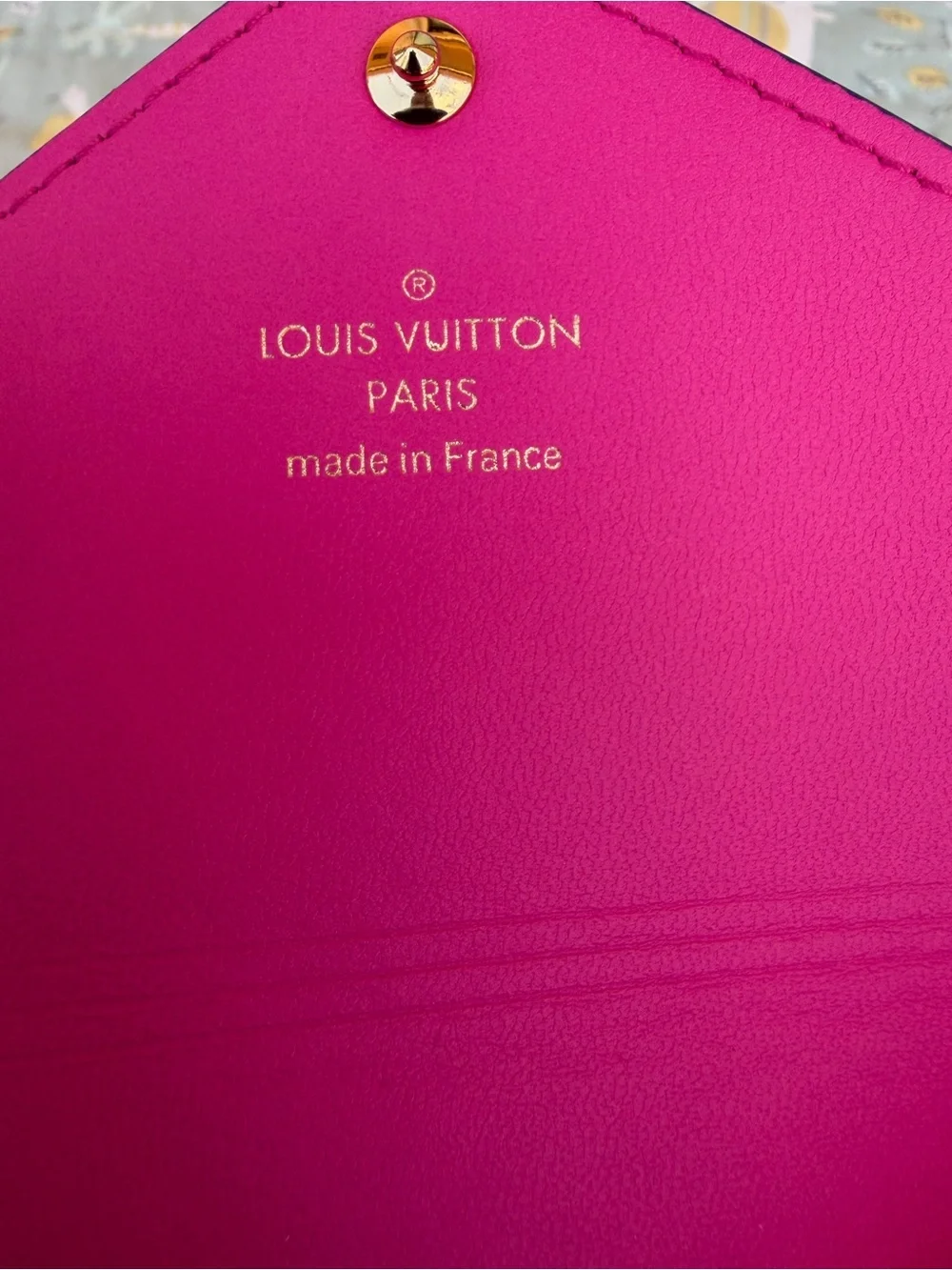 Louis Vuitton Medium Kirigami (PRICE FIRM)